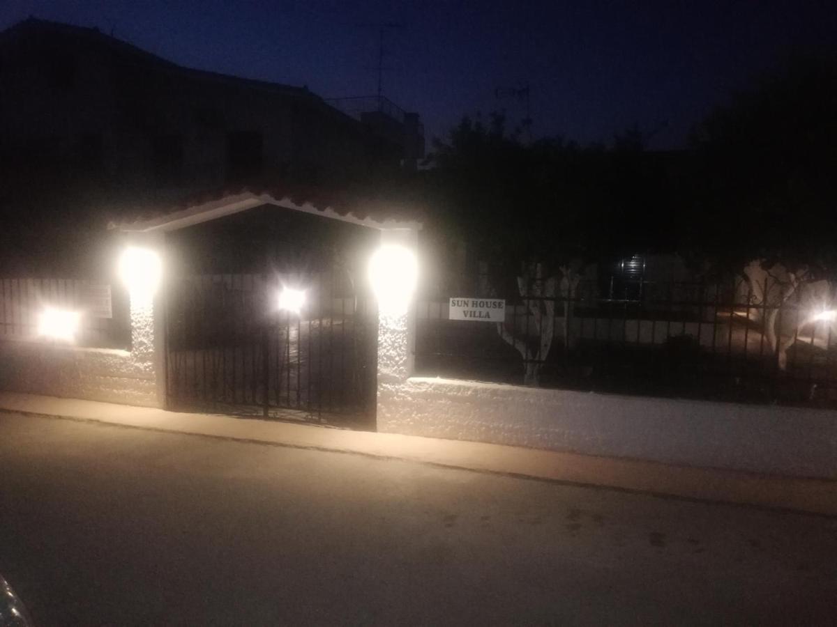 Sunhouse Vrahati Esterno foto