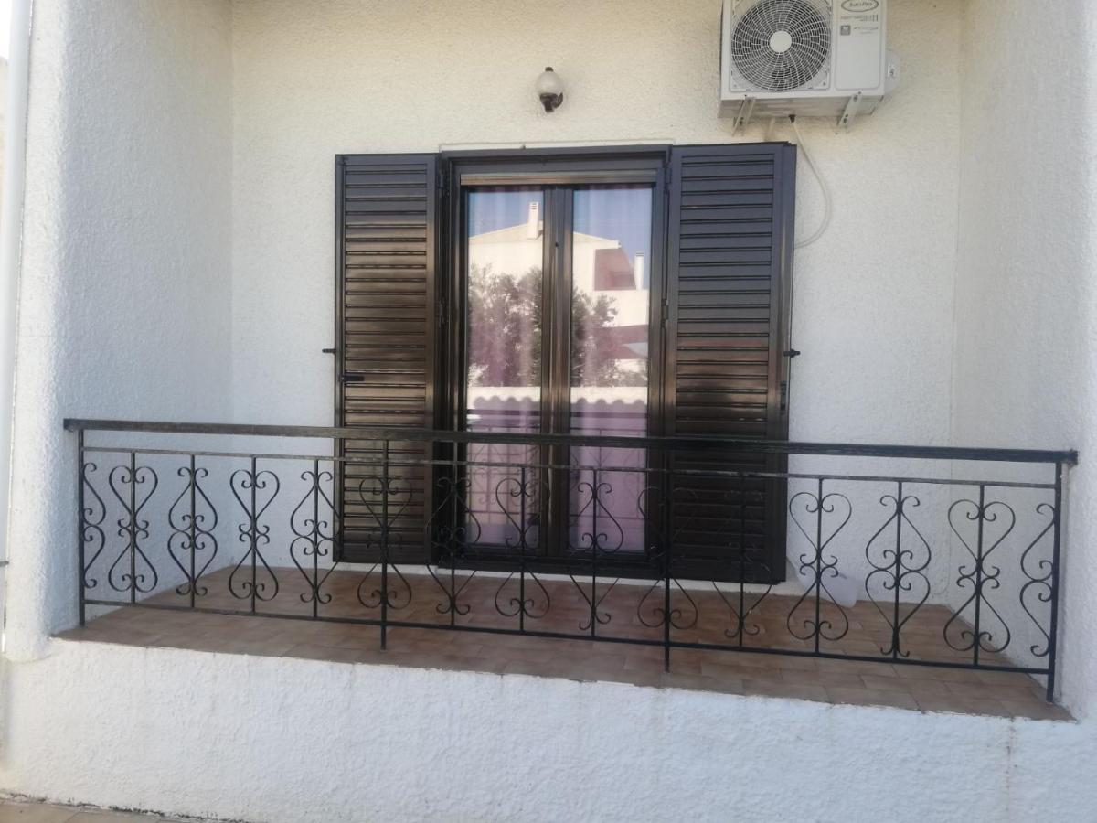 Sunhouse Vrahati Esterno foto